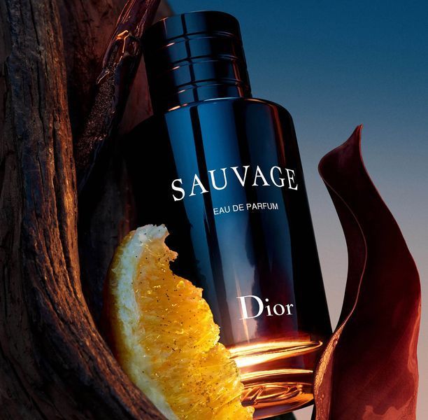 Christian Dior Sauvage Eau de Parfum 100мл dior фото